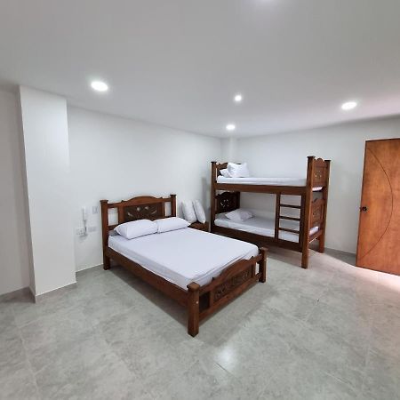 Hotel Antonella Plaza Pinchote Kültér fotó