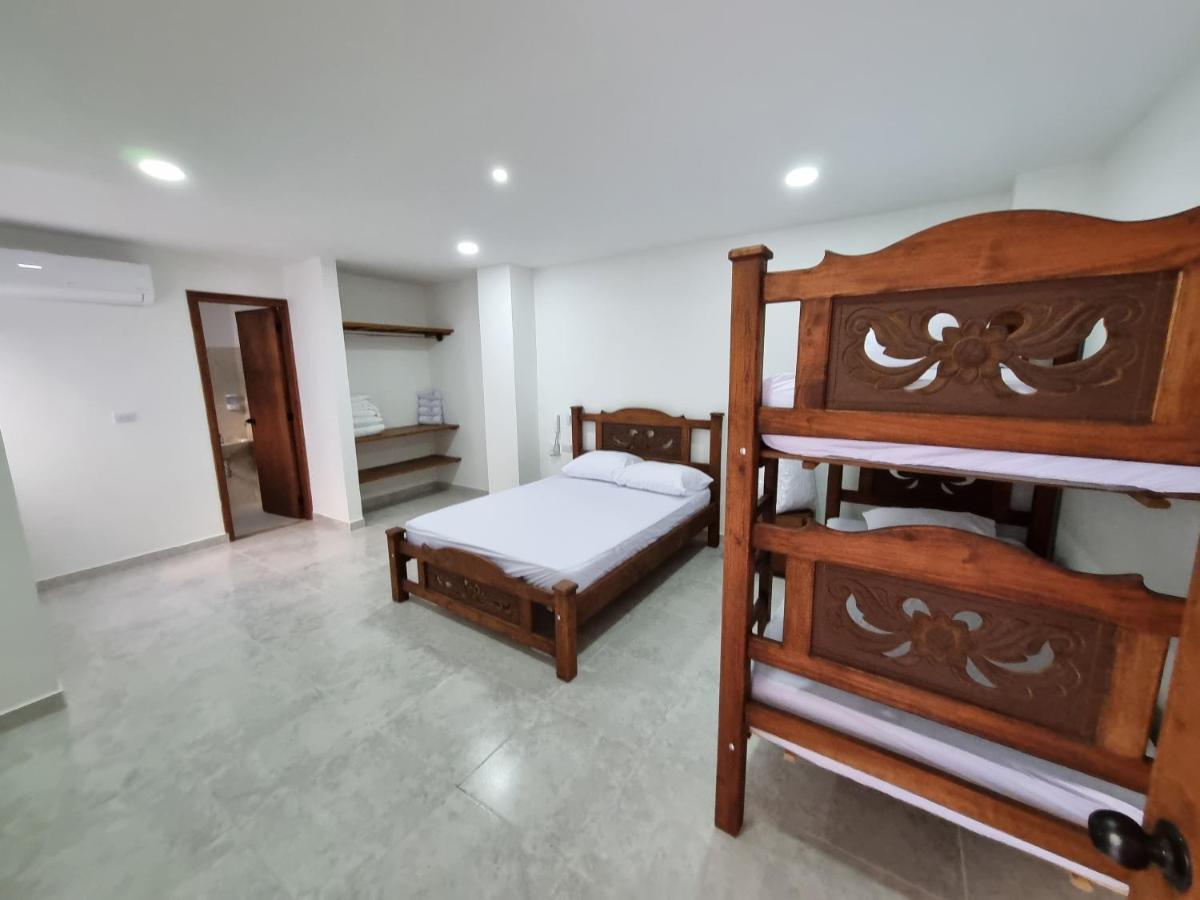 Hotel Antonella Plaza Pinchote Kültér fotó