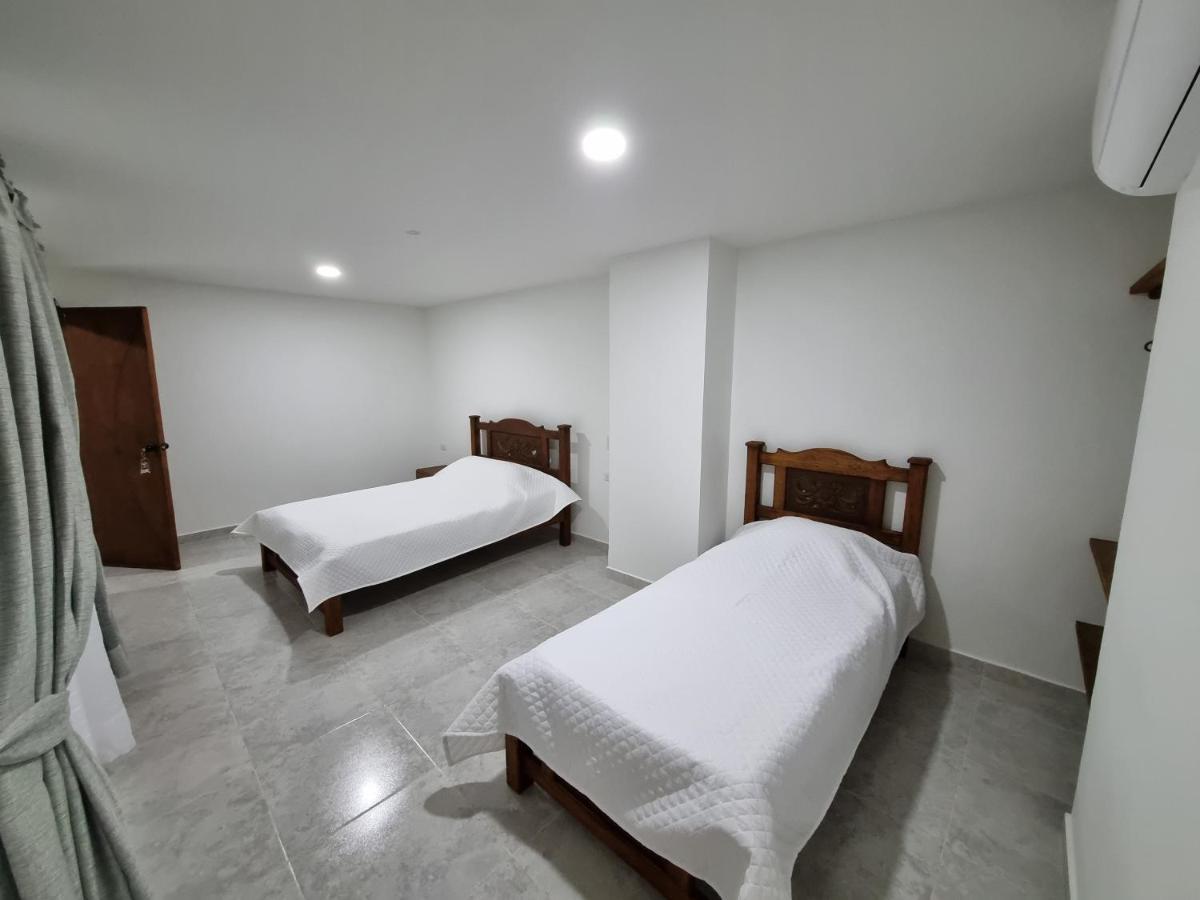 Hotel Antonella Plaza Pinchote Kültér fotó
