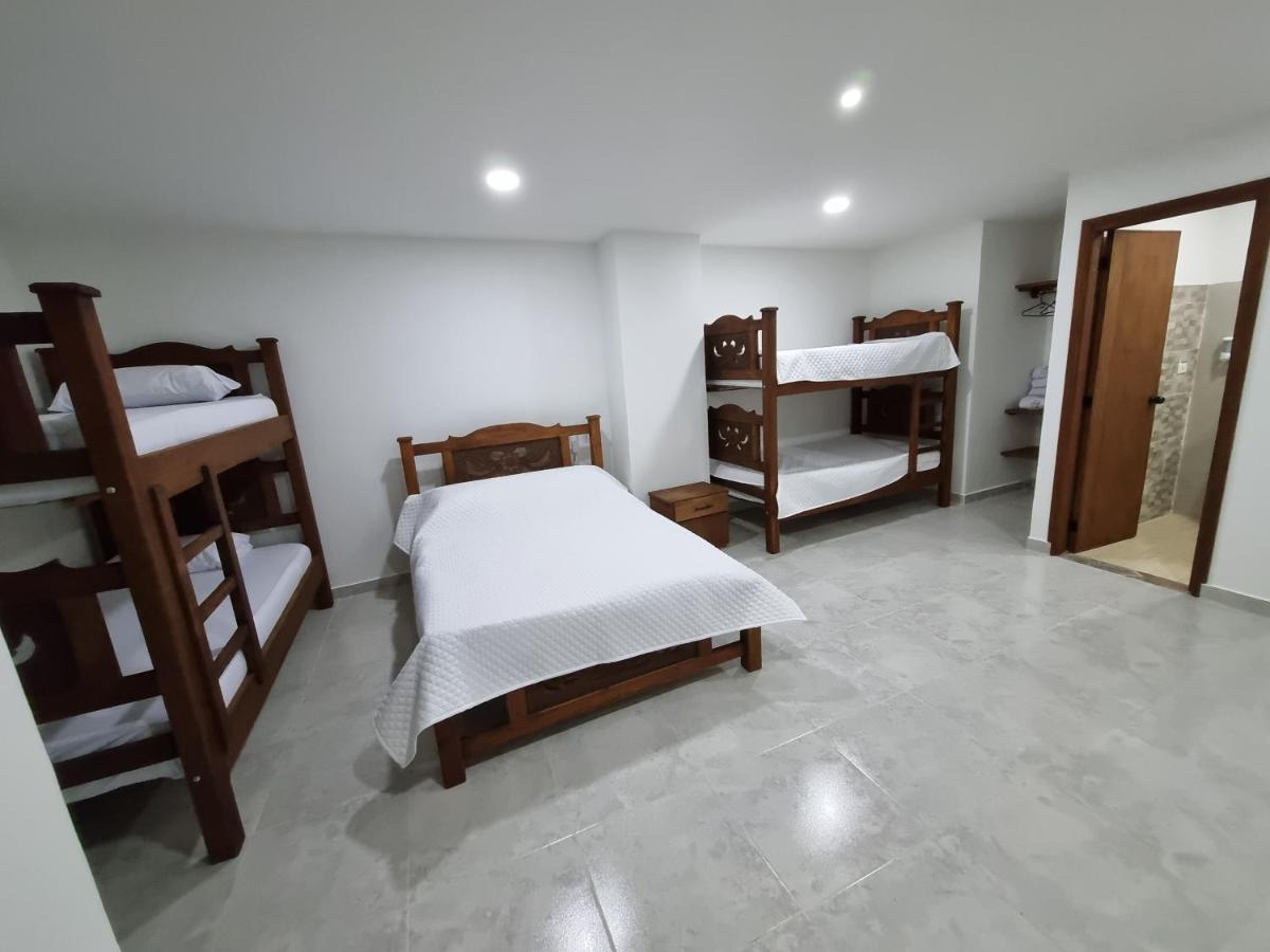 Hotel Antonella Plaza Pinchote Kültér fotó